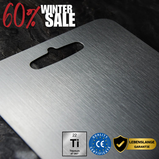 100% TITANIUM CUTTING BOARD™